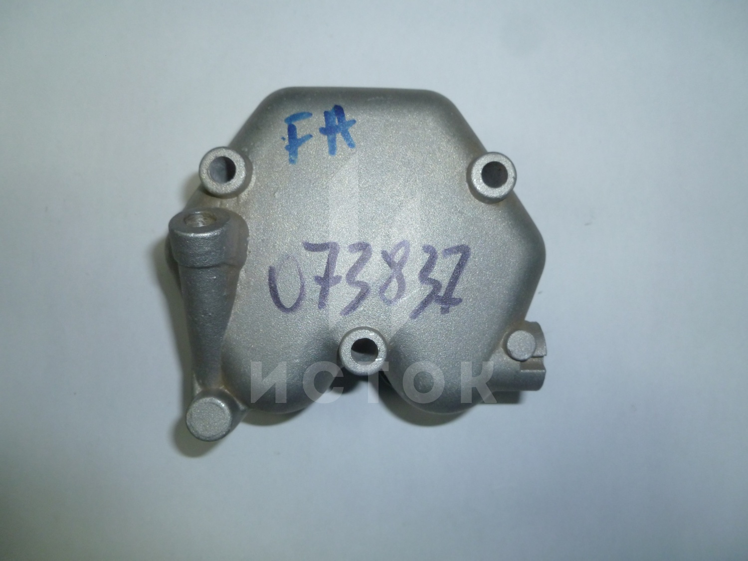 Крышка клапанов KM186FA